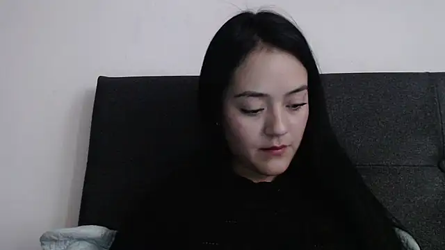 Snapshot of Alisha_99 chatting on 09-23-25, 10:17 Alisha 99 online show from 09-23-25, 10:17