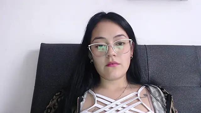 Snapshot of Alisha_99 chatting on 10-03-25, 09:05 Alisha 99 online show from 10-03-25, 09:05