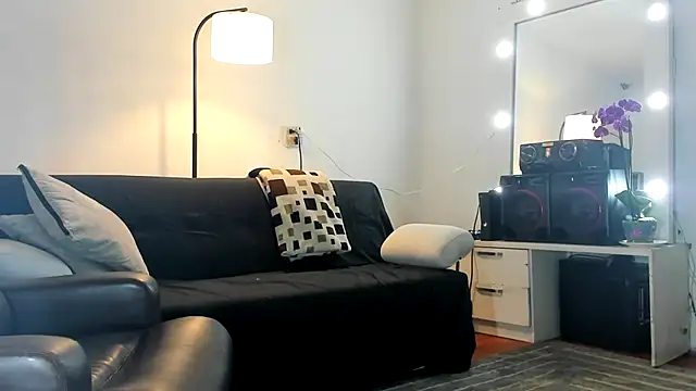 Snapshot of matt_benji chatting on 11-05-25, 03:53 matt benji online show from 11-05-25, 03:53