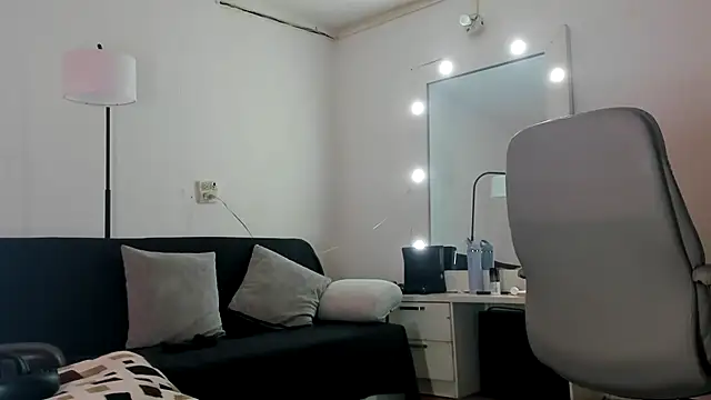 Snapshot of matt_benji chatting on 11-02-25, 06:02 matt benji online show from 11-02-25, 06:02