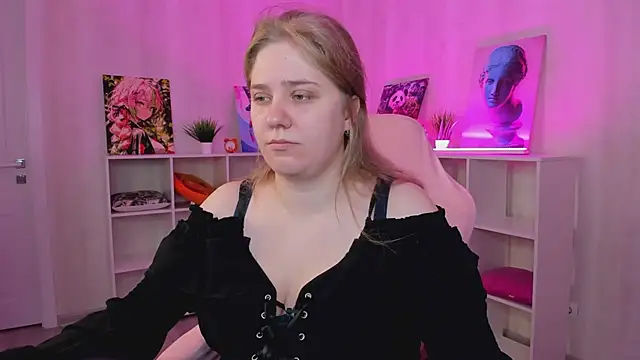 Megan Violer online show from 06-30-26, 05:24