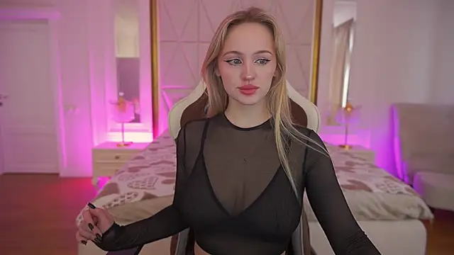 LylaYeess online show from 03-22-26, 07:10