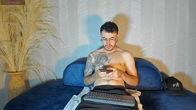 CodyWalkerR online show from 06-21-26, 05:30
