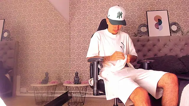 CodyWalkerR online show from 12-22-25, 05:13