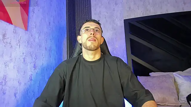CodyWalkerR online show from 07-09-26, 05:34