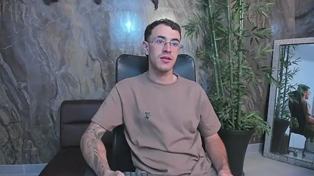 CodyWalkerR online show from 04-16-26, 11:51