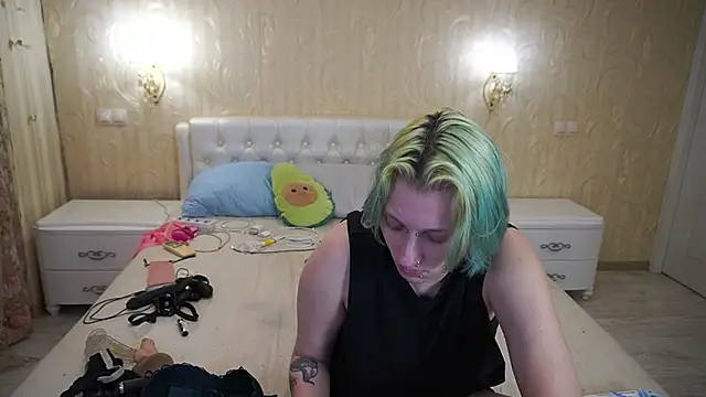 LunaaMayy online show from 06-19-26, 11:09
