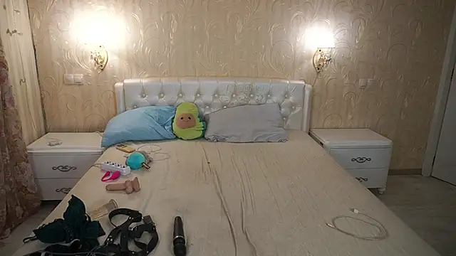 LunaaMayy online show from 07-02-26, 01:28