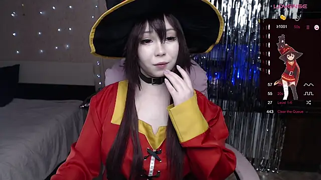 Snapshot of Vanessa_AmiX chatting on 02-19-25, 10:45 Vanessa AmiX online show from 02-19-25, 10:45
