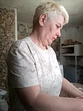 NicoleOlla online show from 02-11-26, 03:06