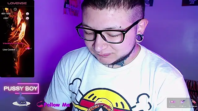 Snapshot of princeFtm chatting on 10-24-25, 03:33 princeFtm online show from 10-24-25, 03:33