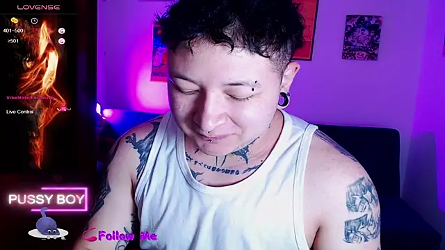 Snapshot of princeFtm chatting on 09-14-25, 02:28 princeFtm online show from 09-14-25, 02:28