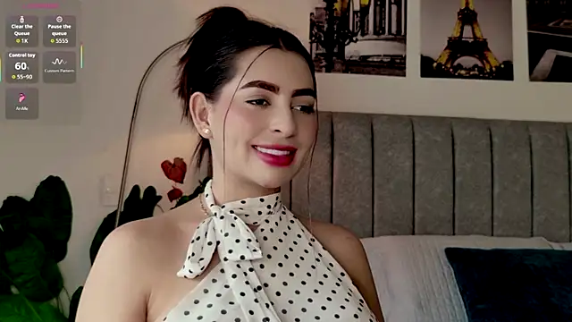 Snapshot of caralella chatting on 06-24-26, 08:17 caralella online show from 06-24-26, 08:17