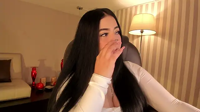 Maaiitee online show from 11-15-25, 06:56