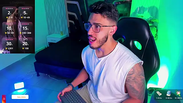 Liam Kleiin online show from 12-18-25, 11:25