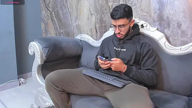 Liam Kleiin online show from 03-20-25, 11:38