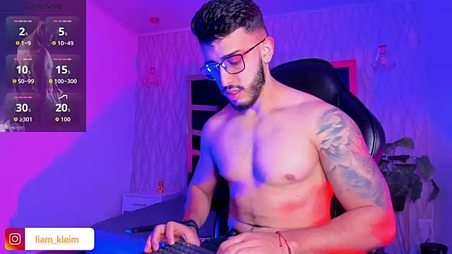Liam Kleiin online show from 12-01-25, 11:33