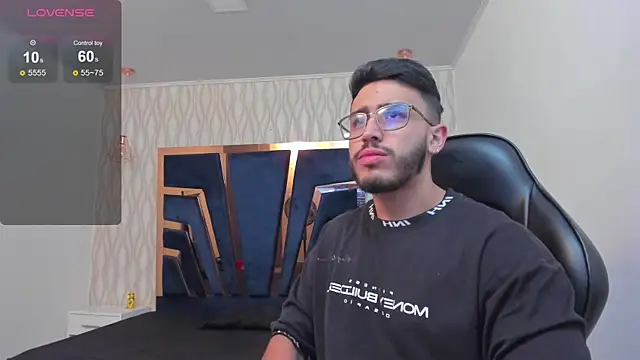 Liam Kleiin online show from 12-22-25, 11:32