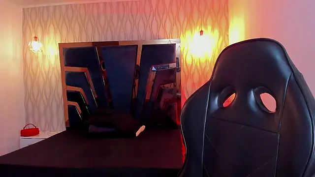 Snapshot of Liam_Kleiin chatting on 02-10-26, 11:31 Liam Kleiin online show from 02-10-26, 11:31