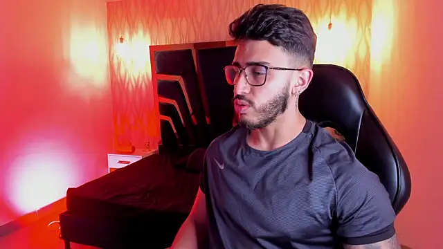 Liam Kleiin online show from 01-13-26, 11:47