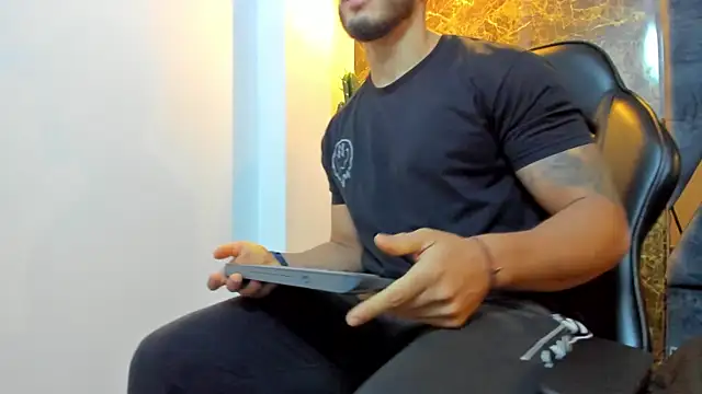 Liam Kleiin online show from 09-19-25, 11:14