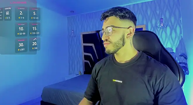 Snapshot of Liam_Kleiin chatting on 03-02-26, 11:39 Liam Kleiin online show from 03-02-26, 11:39