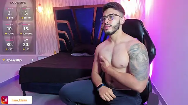 Liam Kleiin online show from 04-22-26, 11:28