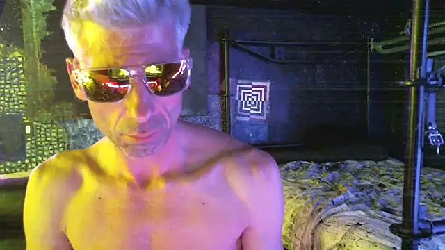 RoomBlueWhite online show from 12-09-24, 11:58