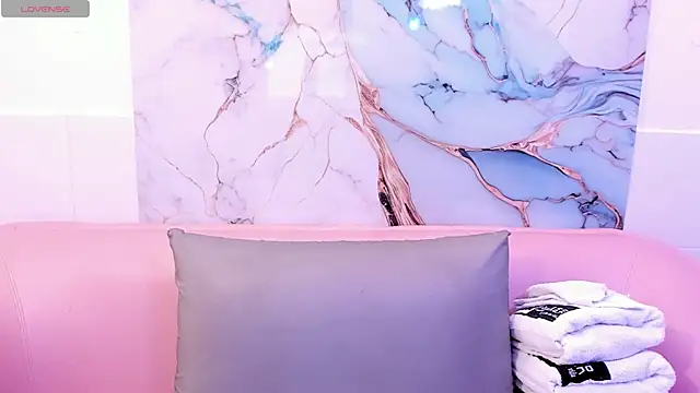 taylor cupper online show from 11-22-25, 02:43