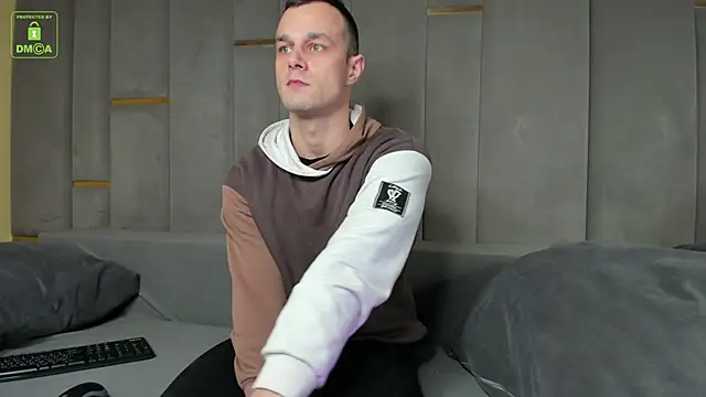 BrandonNorris online show from 11-01-25, 04:19