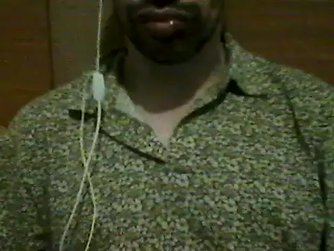 Snapshot of Paulo_lO chatting on 02-18-25, 01:00 Paulo lO online show from 02-18-25, 01:00