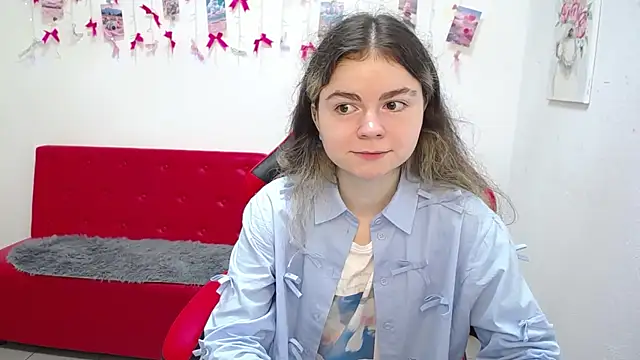 TinaRedly online show from 05-23-26, 05:56