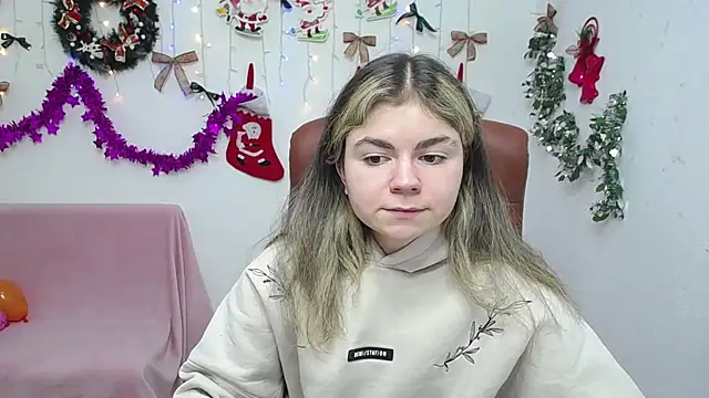 TinaRedly online show from 01-05-26, 06:44