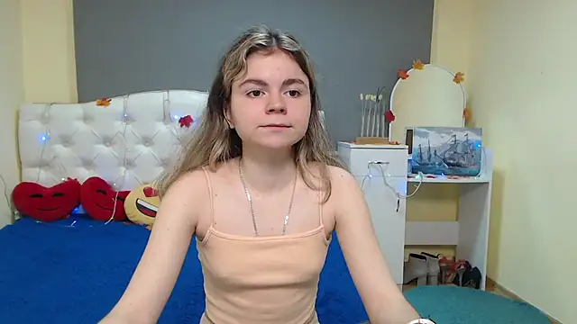 TinaRedly online show from 11-26-25, 11:38