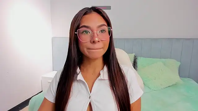 amira cute2 online show from 10-07-25, 11:33