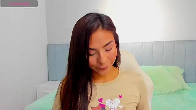 amira cute2 online show from 10-08-25, 10:50