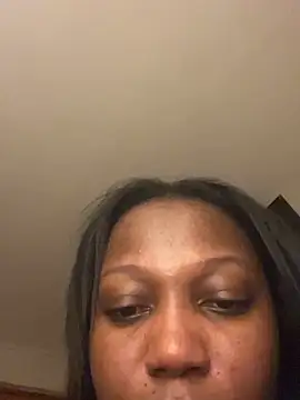 Snapshot of kellya_ chatting on 01-17-25, 10:44 kellya online show from 01-17-25, 10:44