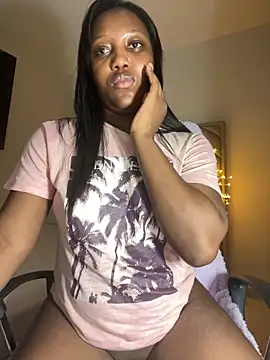 Snapshot of kellya_ chatting on 02-16-25, 10:44 kellya online show from 02-16-25, 10:44
