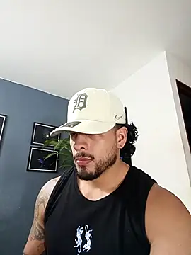 SilvaBranko online show from 11-22-25, 01:59