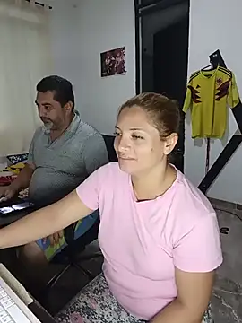 hotandfierylatinos2023 online show from 07-04-26, 11:38