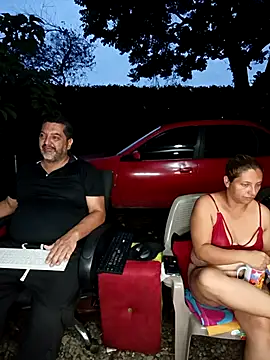 hotandfierylatinos2023 online show from 04-12-26, 10:40