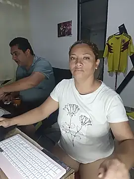 hotandfierylatinos2023 online show from 07-08-26, 10:05