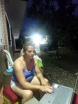 hotandfierylatinos2023 online show from 01-12-26, 10:44