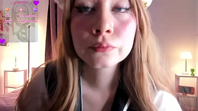 Snapshot of Gin_Lilah chatting on 07-01-26, 09:15 Gin Lilah online show from 07-01-26, 09:15