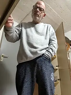 bottomhairy online show from 02-23-26, 02:06