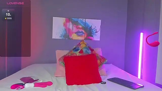 MadissonShakur online show from 03-12-26, 05:17