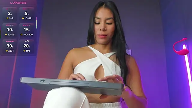 MadissonShakur online show from 09-13-25, 05:13