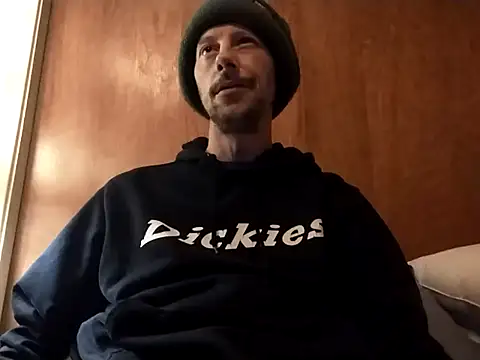 elmerfuddin87 online show from 12-03-25, 03:40