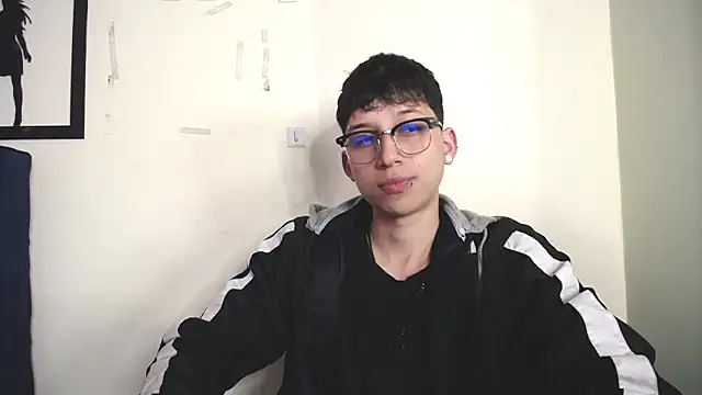  Thomas hot  online show from 11-19-25, 12:05