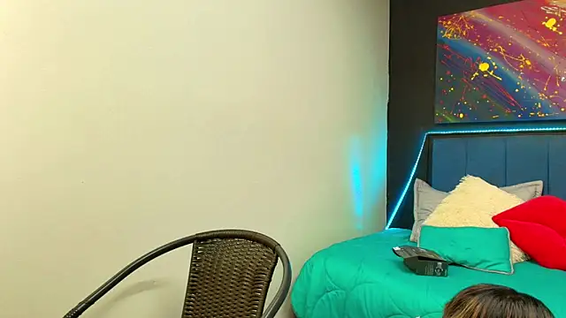 megan collins96 online show from 03-19-25, 07:49